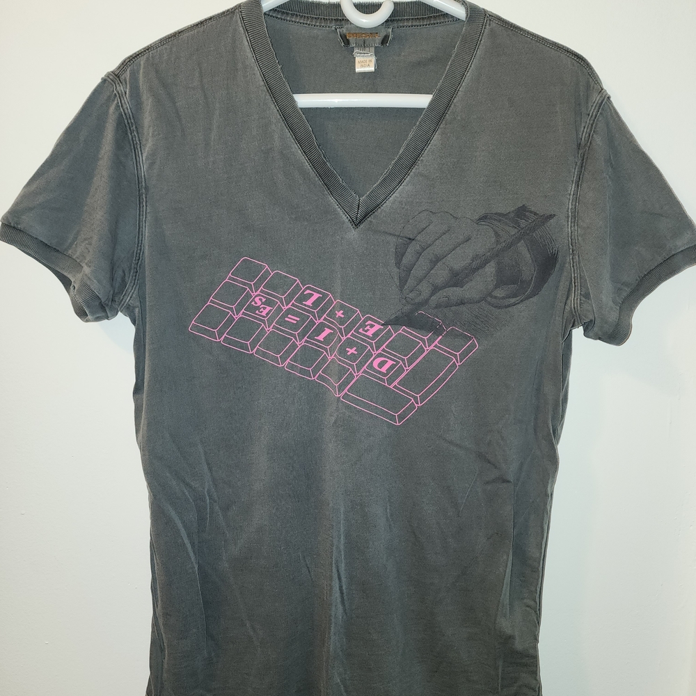 True Vintage Diesel Gray V-Neck T-Shirt